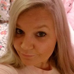 Meet your Posher, Nina